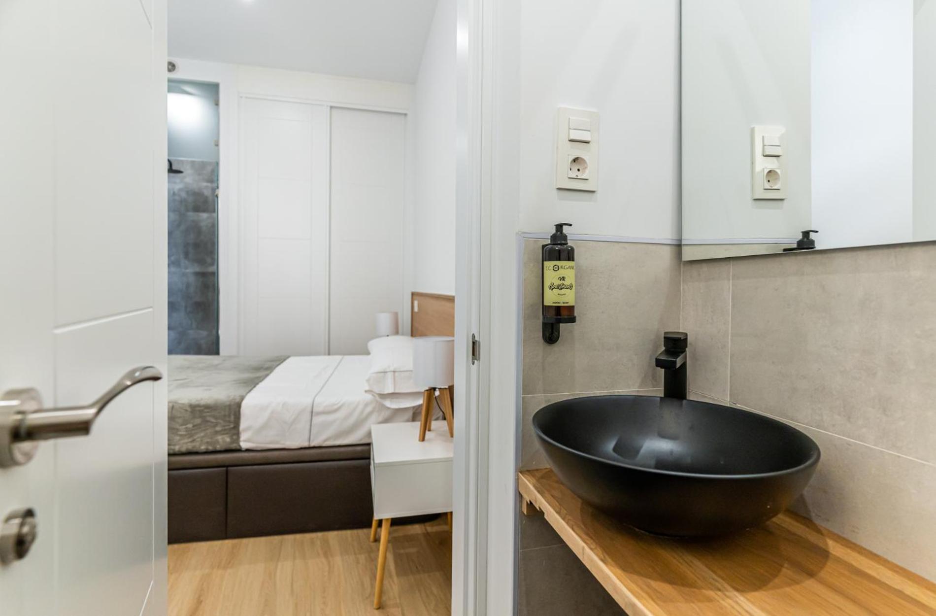 Vr Jeronima Apartments Madrid Exterior photo