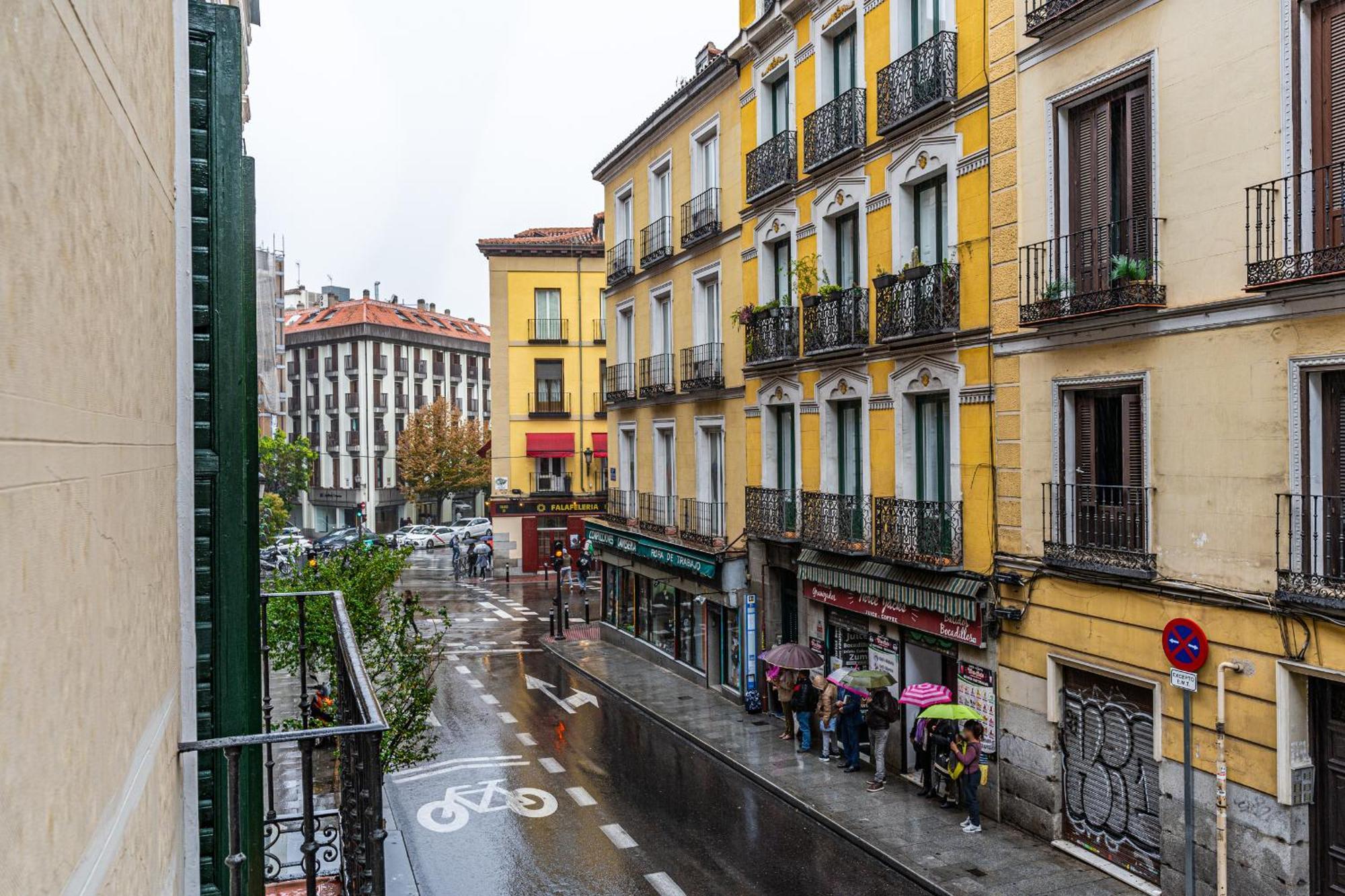 Vr Jeronima Apartments Madrid Exterior photo
