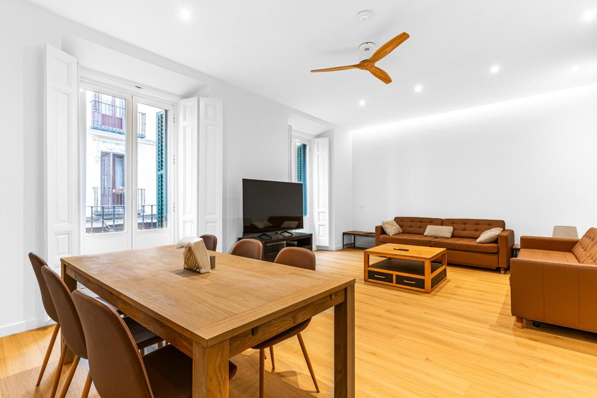 Vr Jeronima Apartments Madrid Exterior photo