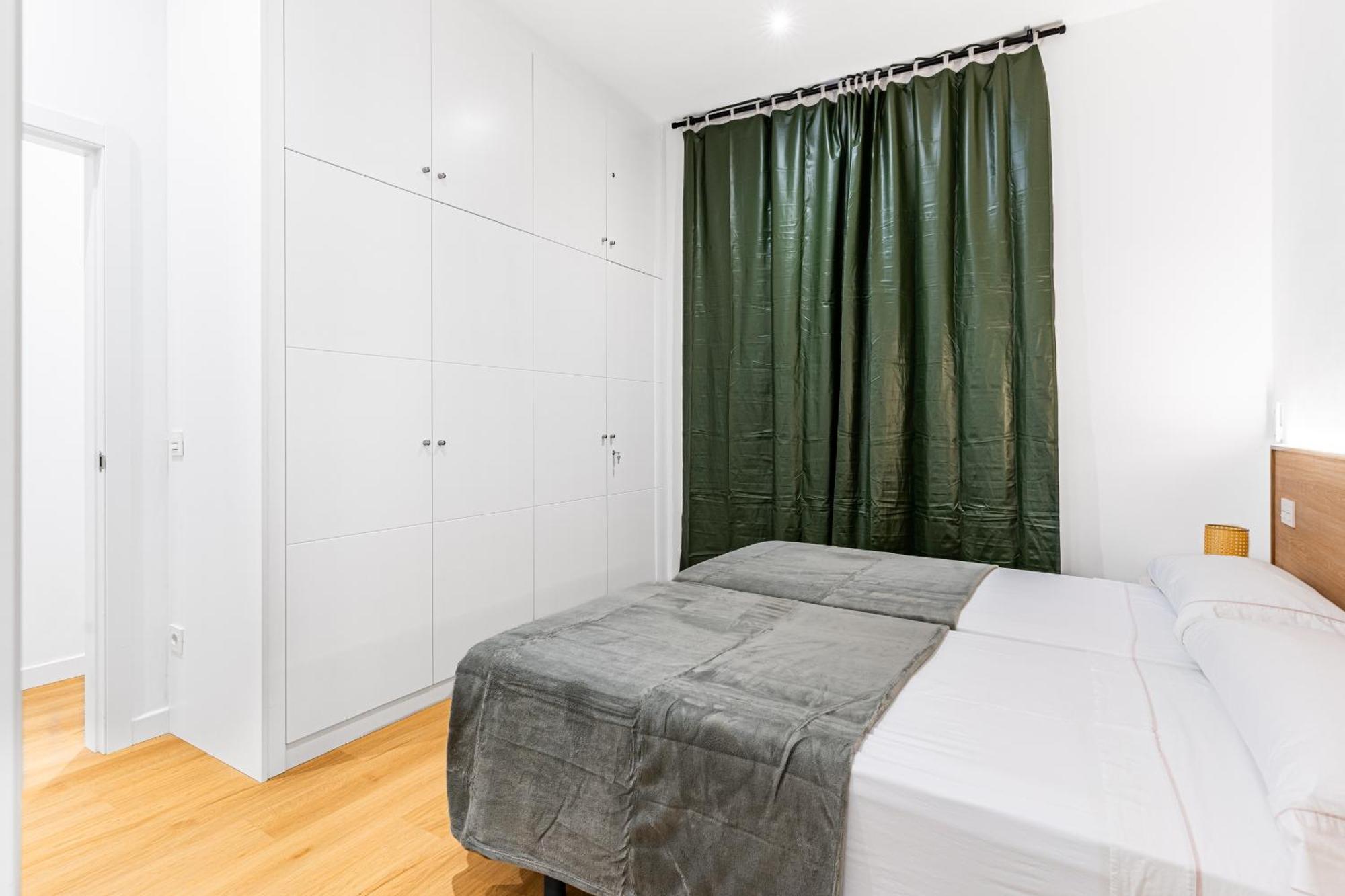 Vr Jeronima Apartments Madrid Exterior photo